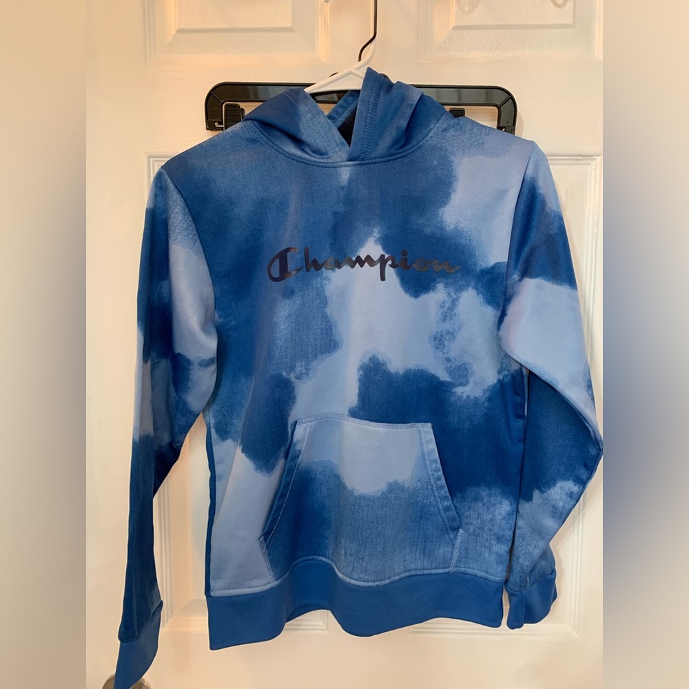 Champion Boy’s Size 14/16 hoodie EUC